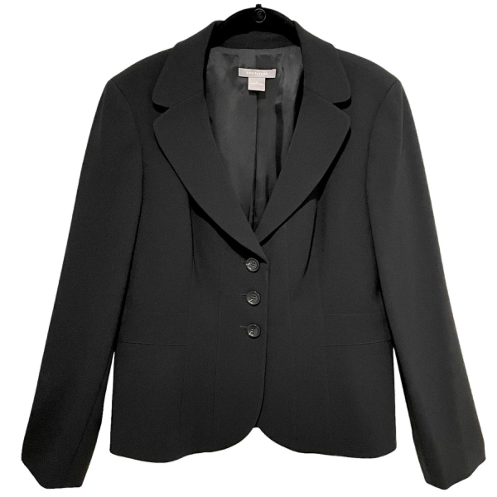 Ann Taylor Classic Three-Button Blazer Cloverleaf Lapel Collar | Black | 12